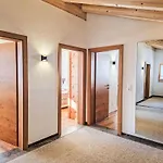 公寓 Zillertal Blick By Interhome